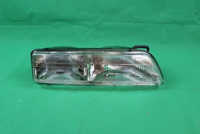 NUEVO GENUINO GM LENTE FARO PASAJERO DERECHO 93-94 PONTIAC SUNBIRD 16520882 Foto 1 de 4