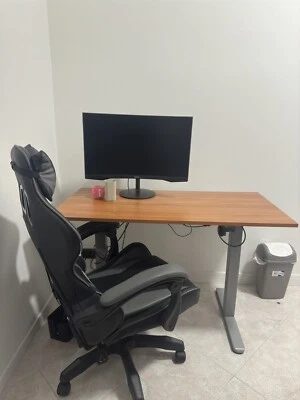 POSTAZIONE / STANDING DESK / MONITOR SAMSUNG CURVO / SEDIA ERGONOMICA - Immagine 1 di 4