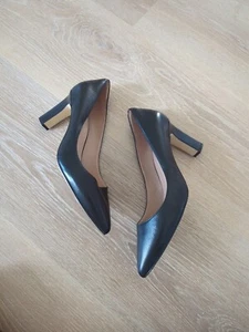 Cole Haan Grand Ambition Pump Heels Shoes Black Leather Womens Size 8.5B - Picture 1 of 6