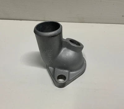 1973-1986 CHEVROLET SMALL BLOCK THERMOSTAT HOUSING 346219-20 ALUMINUM 350 400 - Image 1 of 4