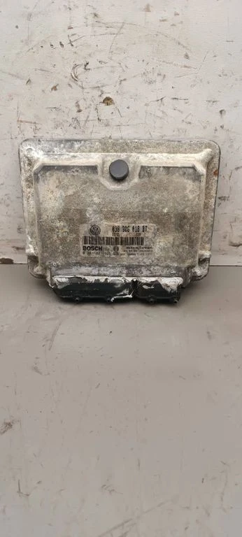 Seat Toledo II (1M) 2000 038906018BT Engine control unit module ECU BEW5211 - Immagine 1 di 4