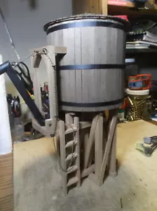 G SCALE WOOD WATER TOWER...... - Picture 1 of 11