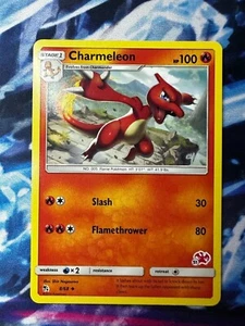 Charmeleon #51 8/68 Versteckte Schicksale Charizze gestempelt Pokemon TCG-Karte + Kartensparer - Bild 1 von 2