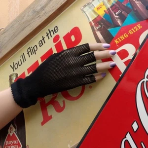 80er Jahre Netzhandschuhe handgelenklang fingerlos - Bild 1 von 4