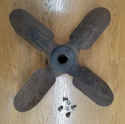 Ventilador cabeza plana camioneta Ford 3/4 1 tonelada 40 41 1940 1941 46 47 1947 Foto 1 de 4