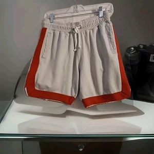 Sovereign Code Men's Shorts Silver Gray w Red Trimmings Sweat Shorts Size M - Picture 1 of 3