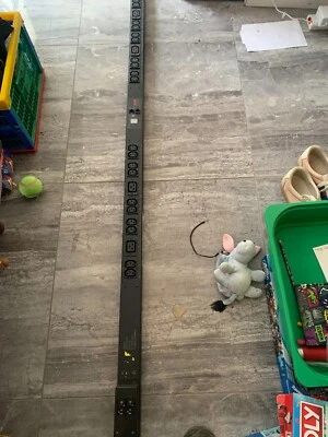 APC AP7853 Metered Rack PDU Power Distribution Unit 32A 20xC13 4xC19 USED - Image 1 of 4