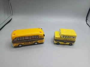 Hinged Trinket Box School Bus / Apple Porcelain  Figurine Lot Of 2 - Picture 1 of 9