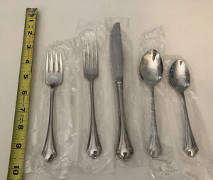* ONEIDA - FALKIRK - PROFILE - Stainless Silverware - YOUR CHOICE - NEW * - Picture 1 of 8