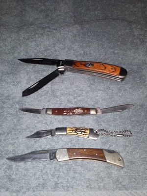 Lot of 4 Pocket Knives Remmington Case XX USA 6233 Sharp 700 - Image 1 of 4