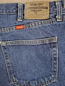 Wrangler Jeans Men's 38x30 Regular Premium Blue 96501MR Actual 36x28 FRAYED CUFF - Picture 1 of 11