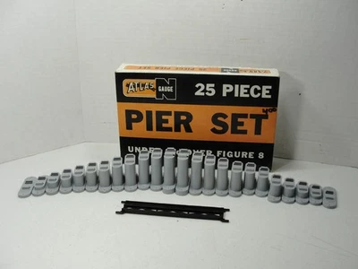 Atlas N Gauge 25 Piece Under and  Over Figure 8 Pier Set #2541-250 Vintage - Image 1 of 2
