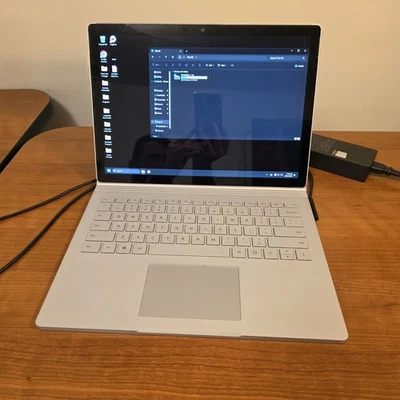 Microsoft Surface Book 2 13.5" i7-8650U 1.90GHz, 512GB SSD, 16GB RAM, Ver Desc. Foto 1 de 4