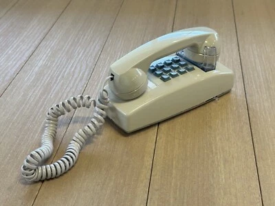 Cortelco 255444VBA20M Single Line Corded Phone - Image 1 of 4