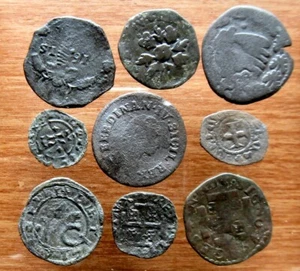 Italien - Lot von 9 Unbestimmten Kupfermünzen Neapel des 13./18. Jhdt. AD. - Bild 1 von 2