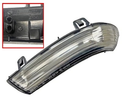 New Genuine VW Left Mirror Turn Signal Indicator Light Lamp Jetta Rabbit 2006-10 - Image 1 of 4