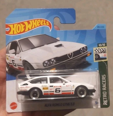 Hot Wheels 2023 Alfa Romeo GTV6 3.0 1:64 Bianca - Immagine 1 di 4