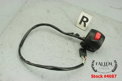 2011 Victory Cross Roads Right Hand Control Switch Assembly 4011357 VIDEO #4087 - Image 1 of 4