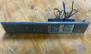 85-91 Buick Lesabre Front Window Switch Bezel OEM 20525567 Free Shipping B12 - Picture 1 of 6
