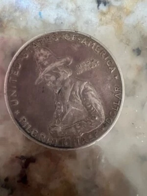 1920 50c Pilgrim Tercentenary Commemorative Silver Half Dollar - Image 1 of 4