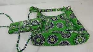 Vera Bradley Handbag Purse & Trifold Wallet Spring 2009 Retired Cupcakes Green - Picture 1 of 18
