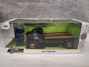 Jada Toys Just Trucks 1947 Ford COE Flatbed Truck Black Spare Wheels Item 32314 - Picture 1 of 8