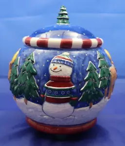 The Winter Friends Collection Cookie Jar "St.Nicholas Square" 1998 - Picture 1 of 8