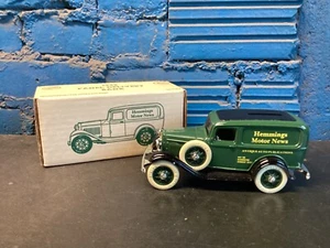 NIB ERTL 1932 FORD HEMMINGS MOTOR NACHRICHTEN PUBLIKATIONEN PANEL LIEFERWAGEN BANK - Bild 1 von 8