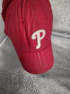 Gorra de béisbol New Era mercancía genuina roja con rayas plateadas de los Filis de colección - Imagen 1 de 10