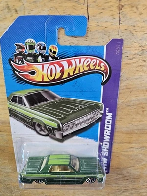 Hot Wheels '64 Lincoln Continental, Green; 2013 HW Showroom Series 191/250 - Image 1 of 4