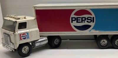 ERTL PEPSI International cabina y semirremolque acero prensado vintage años 80 Foto 1 de 4
