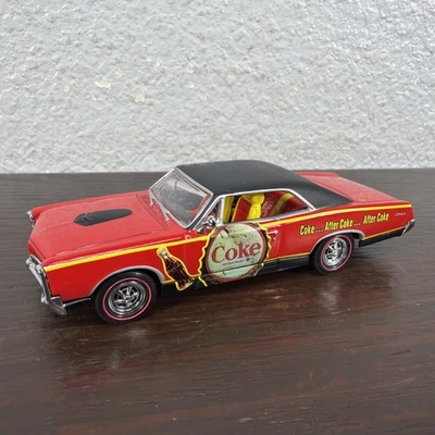#30 MATCHBOX  1967 PONTIAC GTO CONVERTIBLE COCA COLA 1/43 RARE! VERY SHARP! - Image 1 of 4