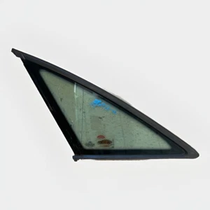 2000-2004 AUDI A4 SEDAN REAR LEFT DRIVER QUARTER WINDOW GLASS 4B5845299TNVB OEM - Picture 1 of 3