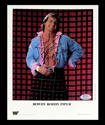 FOTO PROMOCIONAL ORIGINAL FIRMADA POR WWE ROWDY RODDY PIPER 8,5X11 CON CERTIFICADO DE AUTENTICIDAD PSA DE 1991 Foto 1 de 3