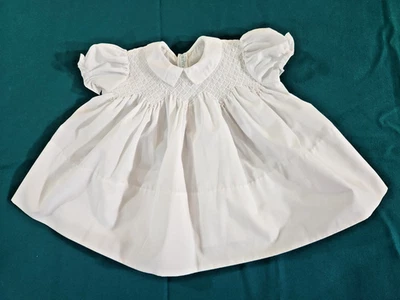 VESTIDO BEBÉ VINTAGE BORDADO A MANO 18 M rosas rosas rosadas nuevo stock antiguo Foto 1 de 4