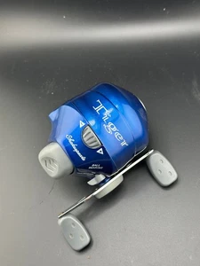 Shakespeare Tiger TIGER20 3.2:1 Bait Casting Fishing Reel, 115yd capacity #2031 - Picture 1 of 7