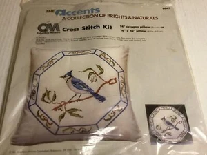 VINTAGE 1981  CM  "ORIENTAL BLUE JAY PILLOW"STAMPED CROSS STITCH KIT! BEAUTIFUL! - Picture 1 of 7
