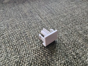 M2943 - Apple Multiple Scan 15 Display Power Button - Picture 1 of 2