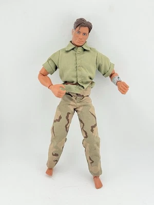 Figura de acción GI Joe Mattel 12’ de la Fuerza Aérea de los Estados Unidos de colección posable jugada con defecto Foto 1 de 4