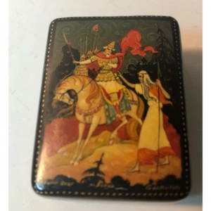 Russian Miniature Lacquer Box Man Horse Rider Forest Black Red 1 3/8" x 1 3/4" - Picture 1 of 12