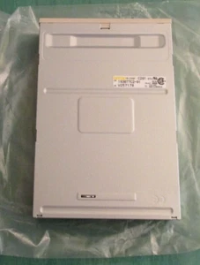 TEAC 3.5" Internal Floppy Disk Drive - Model FD-235HF, Part 193077C2-91 - NOS! - Afbeelding 1 van 6