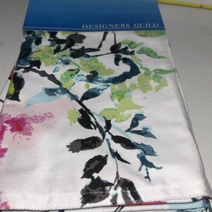 ULSTER WEAVERS COUTURE ROSE DESIGNERS GUILD APRON - Picture 1 of 5