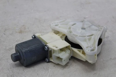 08-14 Mercedes W204 C350 C300 Rear Right Door Window Regulator Motor A2048200642 - Image 1 of 4