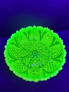 Uranium Glass Bowl Davidson William & Mary Primrose Pearline Vaseline Glows L - Bild 1 von 15