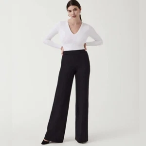 SPANX The Perfect Wide Leg Solid Classic Black Pants Bottoms Women’s Size XL - Picture 1 of 13