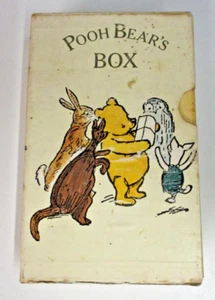Pooh Bear's Box, Boxed Set of 4 Books, by A A Milne - 0416625705 - Foto 1 di 21