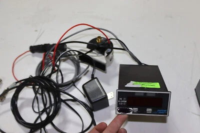 MEDIDOR SETRA DATUM 2000 CON TRANSDUCTOR DE PRESIÓN 273 Foto 1 de 2