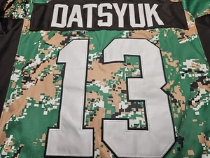 Pavel Datsyuk Detroit Red Wings NHL #13 Camo Jersey Size 50 Reebok CCM - Picture 1 of 13