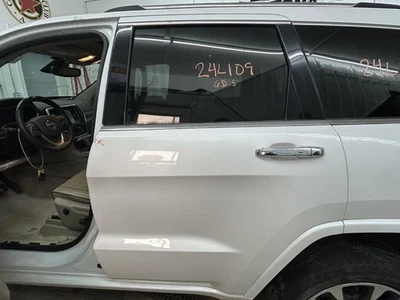 Jeep Grand Cherokee 2015-2022 conductor puerta lateral carrocería Wk VIN E o F Foto 1 de 4