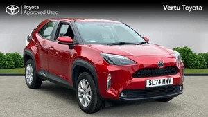 2024 Toyota Yaris Cross 1.5 Hybrid Icon 5dr CVT Hybrid Estate Estate Hybrid Auto - Picture 1 of 19